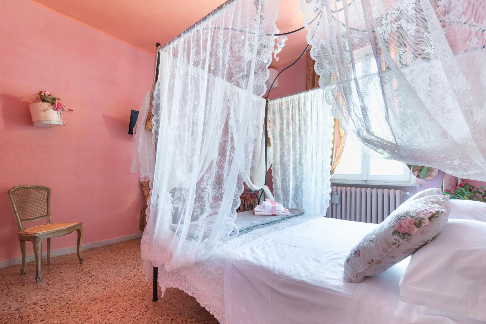 Bibi Boutique Arezzo Living Suite Rosafragola & Verdeconiglio Bagian luar foto