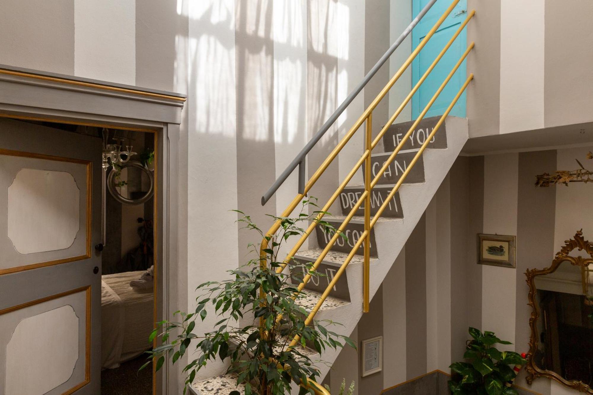 Bibi Boutique Arezzo Living Suite Rosafragola & Verdeconiglio Bagian luar foto
